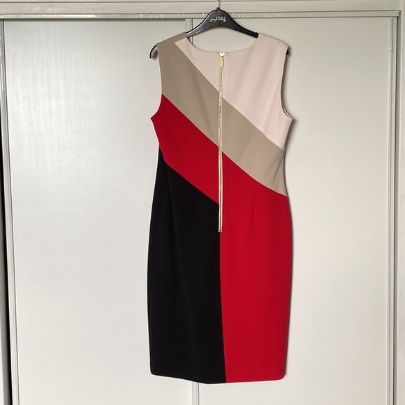 Calvin Klein Graphic sheath dress - Picture 2 of 3